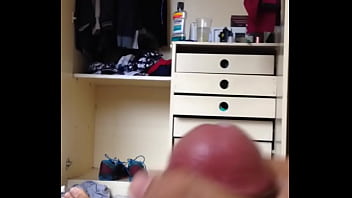 Preview 3 of Frienc Kiss - trim.299D1070-BDF3-4528-90C8-577A8D259515.MOV