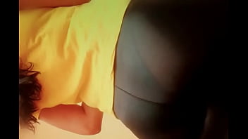 Preview 2 of Shemale Ffuck Train - Esposa de calcinha marcando