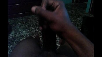 Preview 3 of Please Didi - Dominicano masturbandose quien quiere de mi leche?