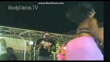 Preview 3 of Bbw India 3gp - Mapouka - Sweaty Phat Ripe African Booties (No Audio)