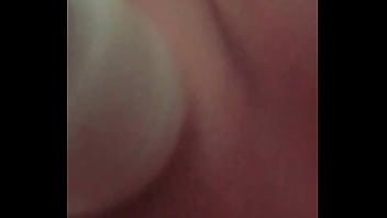 Preview 1 of Handcuffed To Bed Post - encontrei a ninfeta sozinha no motel e empurrei o torto nela - POV - COMPLETO no RED
