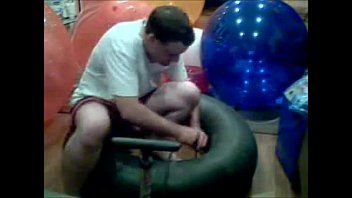 Preview 2 of Man And Goat Sexy Video - Alem&atilde_o dos baloes