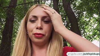 Preview 2 of Tamil Girl Porn In - Russian blonde babe Isabella gets fucked in the park