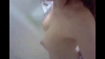Preview 2 of Video Porno Del Sud Lecce - Hot Korean babe showing off her body