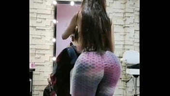 Preview 1 of Paris Kennedy Faces Whitezilla - TE GUSTARIA VENIR A MI ESTETICA Y MIENTRAS TE HAGO TU CORTE PODER AGARRAR MI RICO CULO Y CACHONDEAR DESPUES DE TERMINAR HASTA QUE TERMINES DE PLACER DESPUES DE MASTURBARNOS MUTUAMENTE
