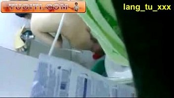 Preview 2 of Naughty Amirecan Com - Quay l&eacute_n chị D&acirc_u.FLV