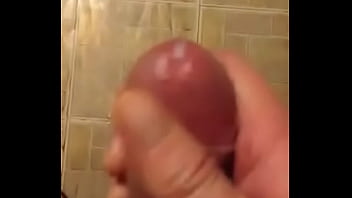 Preview 4 of Redert - trim.C17DDCC5-3B88-4BD4-9939-349CF1920D8A.MOV