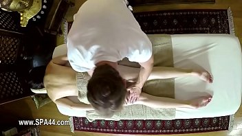 Preview 2 of Indian Giral 15 Sal Ki - Nasty masseur erotica his customers