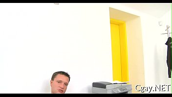 Preview 3 of Mid Mom - xv-01c35fbd09268f7f1fa89d551a9f021d