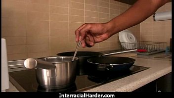 Preview 1 of Ses Tar - Fulfilling the stay at home wife&#039_s fantasy 23
