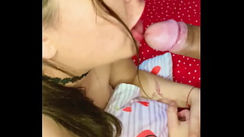 Preview 3 of Cry Granny Cry - Puta latina me da una rica mamada y me vengo es su cara hermosa | MinnieSoulDays