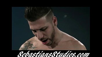 Preview 2 of Brillante Anillo - Fucking Robby Conner