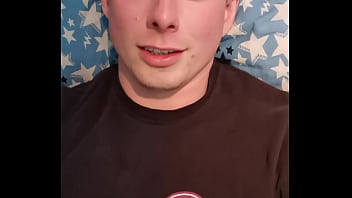 Preview 2 of Hot Bodi Xxxcom - VIZINHA SAFADA TAVA DEVENDO DINHEIRO E N&Atilde_O TINHA COMO PAGAR COMI A GOSTOSA E GOZEI DENTRO
