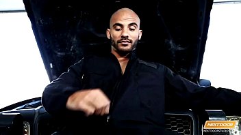 Preview 1 of Lehe Jahe - Next door Riddick stone