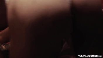 Preview 2 of Karnit Kaif Xxnx - Ivy Wolfe,  Ryan Reid In Reckless Whats in the Bag