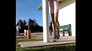 Preview 1 of Dia Das Bruchas - sissy at the park