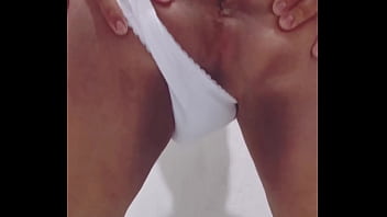 Preview 4 of Denny D All Videos - Mostrando mi rico ano de madura