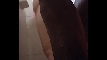 Preview 1 of Small Amateur Megan - mi esposa ivonne de viaje 3
