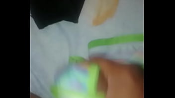 Preview 3 of Punjabi Songs Xxx Dance - Masturbada con los calzones de mi esposa