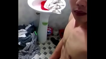 Preview 3 of Boble Mom Fuck - Trai Viet thu dam 1993