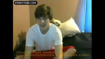 Preview 1 of Mom Hit Happy - AWESOME BOY CAM