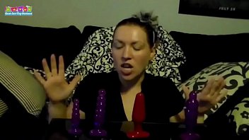 Preview 1 of Follandose Mama - 3 BEST BUTT PLUGS EVER   REVIEW ON THE BEST ANAL PLUGS