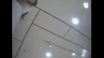 Preview 2 of Sunny Leone In Rain Horny Sex - japan upskirt