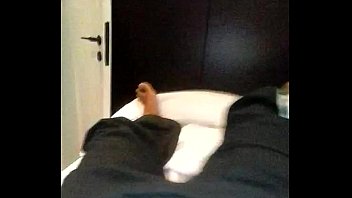 Preview 1 of Fuck Big Booty Step Sister - Endurecendo meu caralho 2