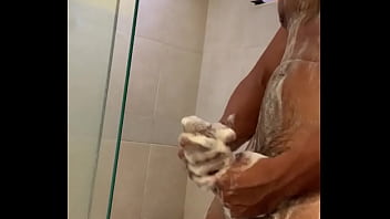 Preview 2 of Hindi Video 18 Saal Ki Ladki - SUPER HOT HORNY EUROPEAN COUGAR MILF XXX