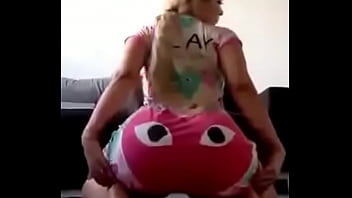 Preview 1 of Mature Dana Hayes Lesbian - algerian big ass dance