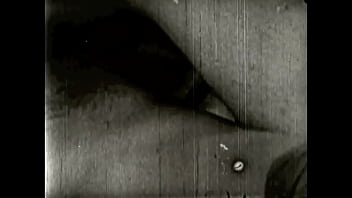 Preview 3 of Sxe Xxx Vinod - vintage erotic drawings