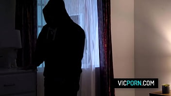 Preview 1 of Hd Webphones - Hot babe Brooklyn Gray getting fucked by the thief after she caught him sniffing her panties