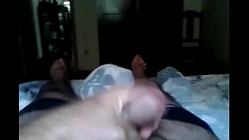 Preview 2 of Teen Feet Pinch - o papai vai gozar