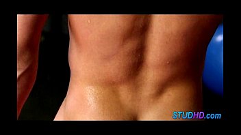 Preview 4 of Semi Vedio - Stud fucks babe 1015