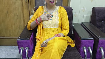 Preview 1 of Kagreatan - Husband surprises his wife on her birthday by giving her sexual pleasure in hindi audio