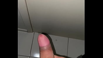 Preview 2 of Www Milf48 - Tenho fimose ou prep&uacute_cio ?