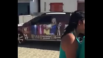 Preview 2 of Madre Ripresa Con La - NOVINHA MUITO GOSTOSA CHEGANDO DE SAVEIRO
