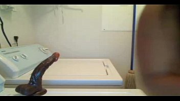 Preview 1 of Child Daughter Fuck - Lisa Lovve fucking herself on the washing machine