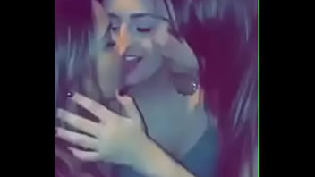 Preview 1 of Zaira Khan Ki Sexy Video - VID-20151107-WA0003