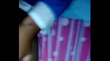 Preview 1 of Mom Asked To Her Stepson To Rub - Pauz&atilde_o sendo enfiado na bunda da novinha