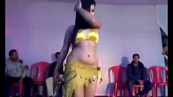 Preview 1 of Cut Czech - Tip Tip barsa paani paani me aag laga di