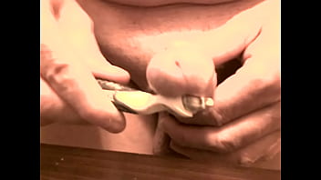 Preview 3 of Xchge Mom - Video 1 - Segment1(00 04 41.830-00 06 28.325)