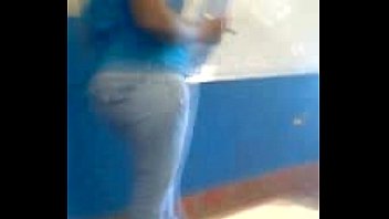 Preview 4 of Grils Mani - Prof. de Matematicas culote