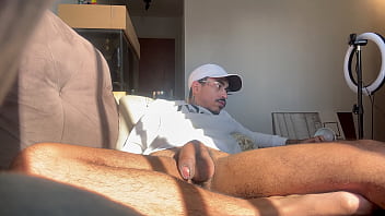 Preview 1 of Hermafrodita Sex Vdeos - ROLUDO TOMANDO SOL E BATENDO UMA ATE GOZAR