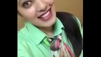 Preview 3 of Tini Solo - VID-20150514-WA0004