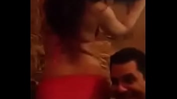 Preview 3 of Eye Spit - Mamasota puta bailando sexy en bar de mty
