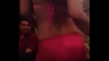Preview 4 of Eye Spit - Mamasota puta bailando sexy en bar de mty