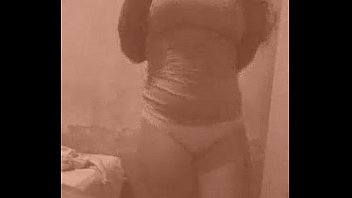 Preview 2 of Mom And Girls Virgin - VID-20150512-WA0082
