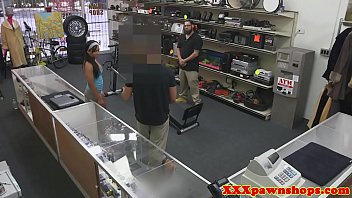 Preview 2 of Videos Pornoasiaticas - Ebony babe works out for pawnbrokers