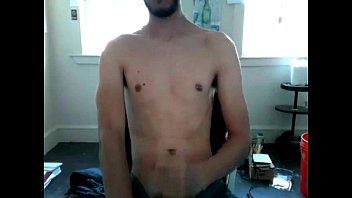 Preview 2 of Neuken Met Marjolein - Bearded twink makes himself cum